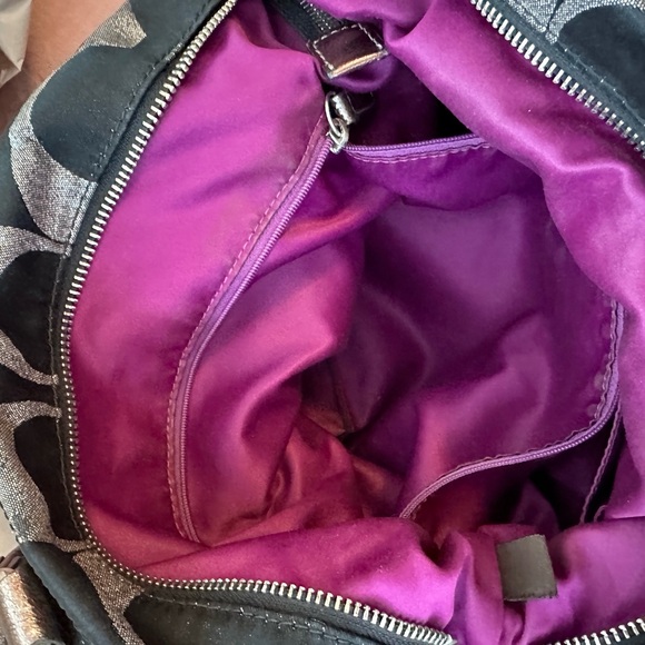 Coach Poppy Handbag - Picture 5 of 7